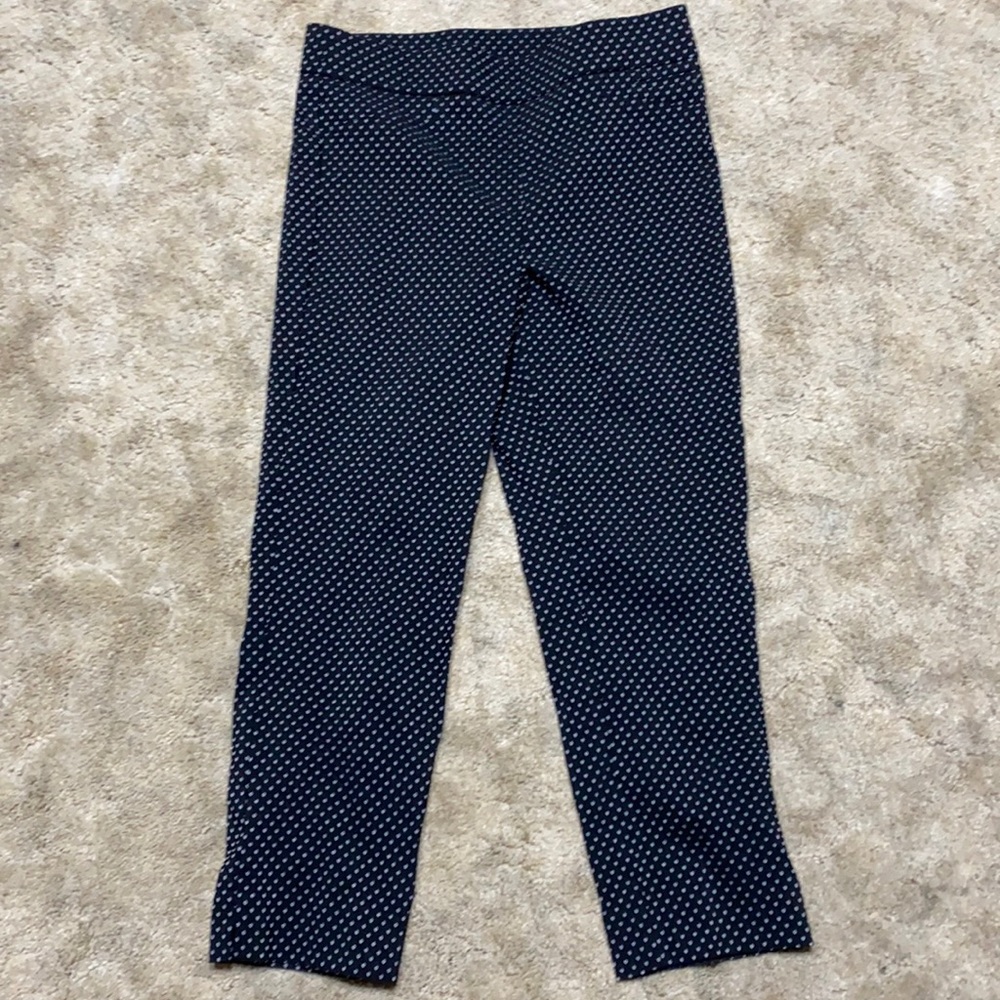 LN women’s Anne Klein size 8 pant with ankle slit